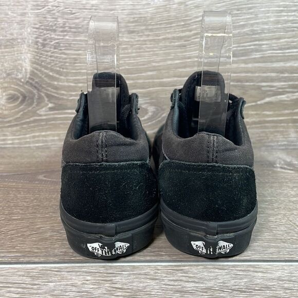 Vans Old Skool Low Top Little Boy Size 2 Black Suede Canvas Triple Black Shoe - Picture 4 of 12